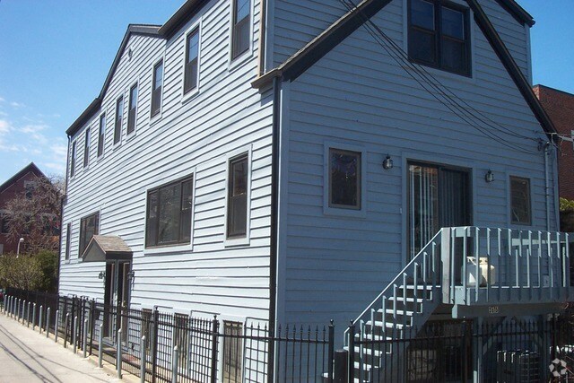 Building Photo - 3615 N Wayne Ave Rental