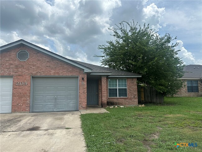 Building Photo - 204 Castellon Ct Rental
