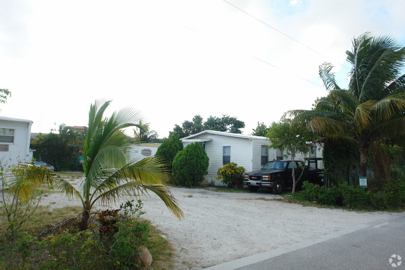 Holiday 2 Mobile Home Park - Holiday 2 Mobile Home Park