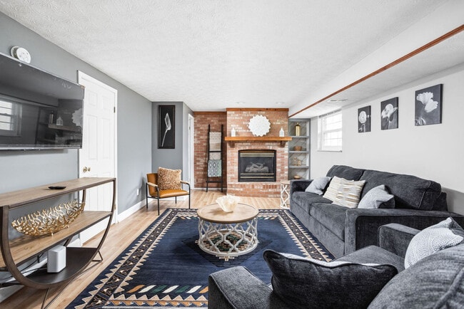 Building Photo - 620 Southridge Ct Unit ID1303752P Rental