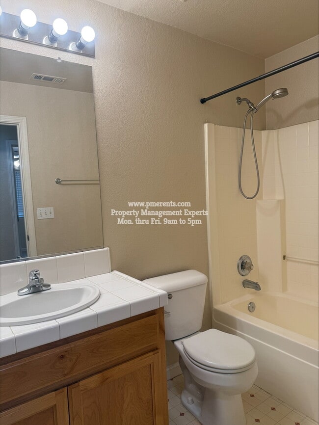 Photo - 10613 Hidden Grove Cir