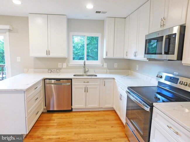 Photo - 10315 Cherry View Ct