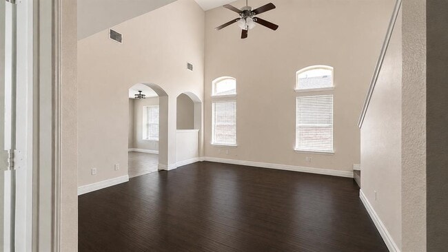 Photo - 1517 Scottsdale Dr