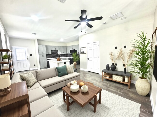Building Photo - 62 Woodland Hills Dr Unit B Rental