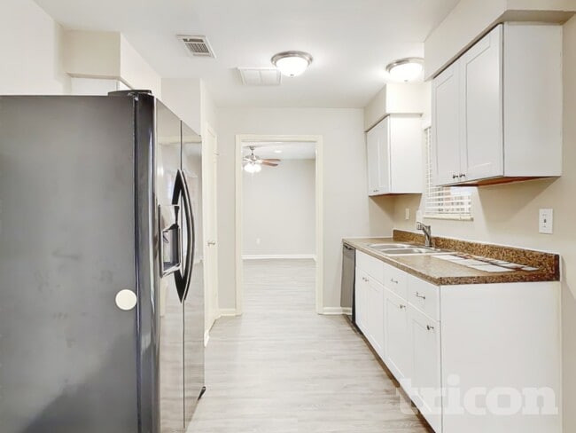 Photo - 17010 Tibet Rd