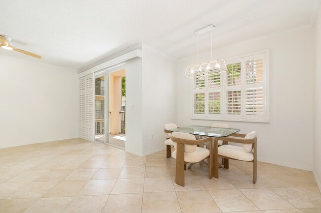 1805 N Flagler Dr Unit 206
