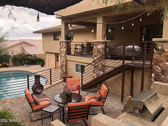 Building Photo - 15714 Chicory Dr