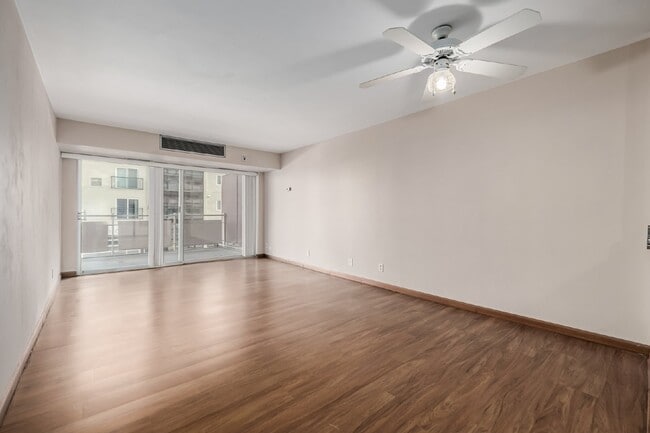 Photo - Wonderful One bed / One bath for rent in a... Unit 208