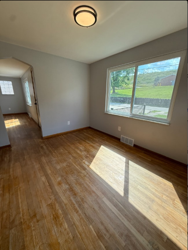 Photo - Adorable 3 Bedroom, 2 Bathroom Home with Garage & Off-Street Parking