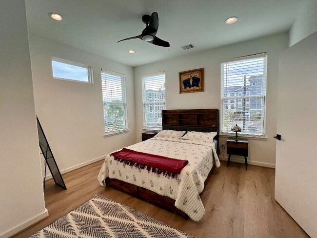 Photo - 203 Danna Ln Unidad 203 Danna Lane #D, Houston, TX 77009