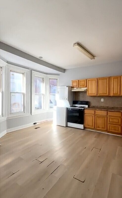 Photo - 173 Manheim St