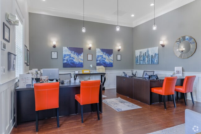 Leasing Office & Lobby