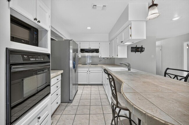 Photo - 1306 Pueblo Ct