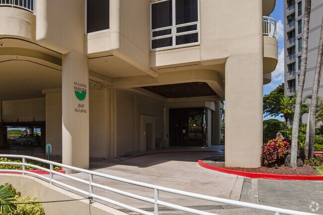 Nuuanu Parkside