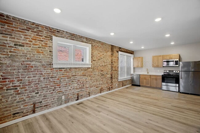 Photo - 3140 Magnolia Ave Unit 1e