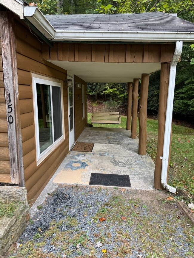 Photo - 150 Smith St