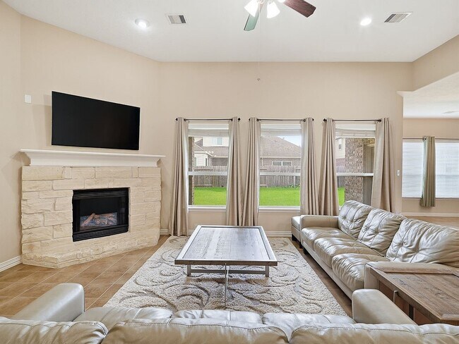 24914 Ginger Ranch Dr