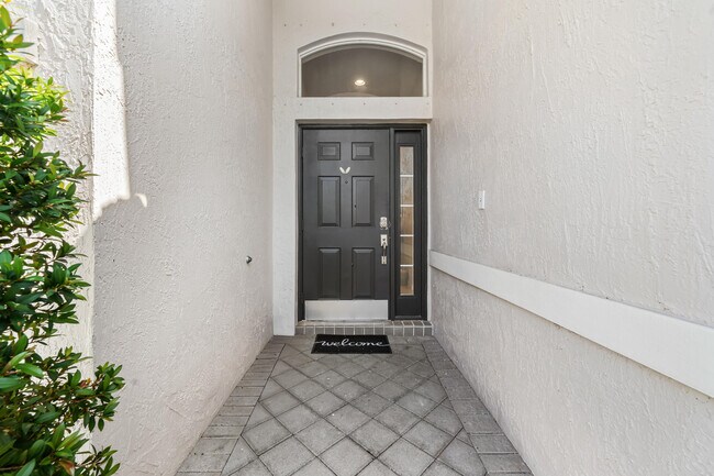 3817 Miramontes Cir