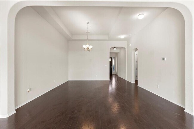 Photo - 532 Stone River Dr
