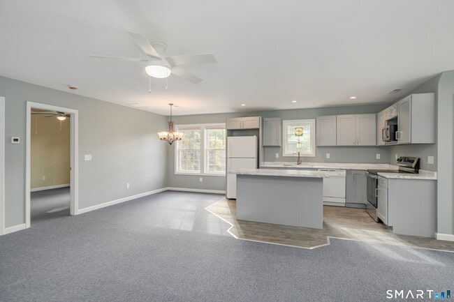 20 Philo Curtis Rd Unit B