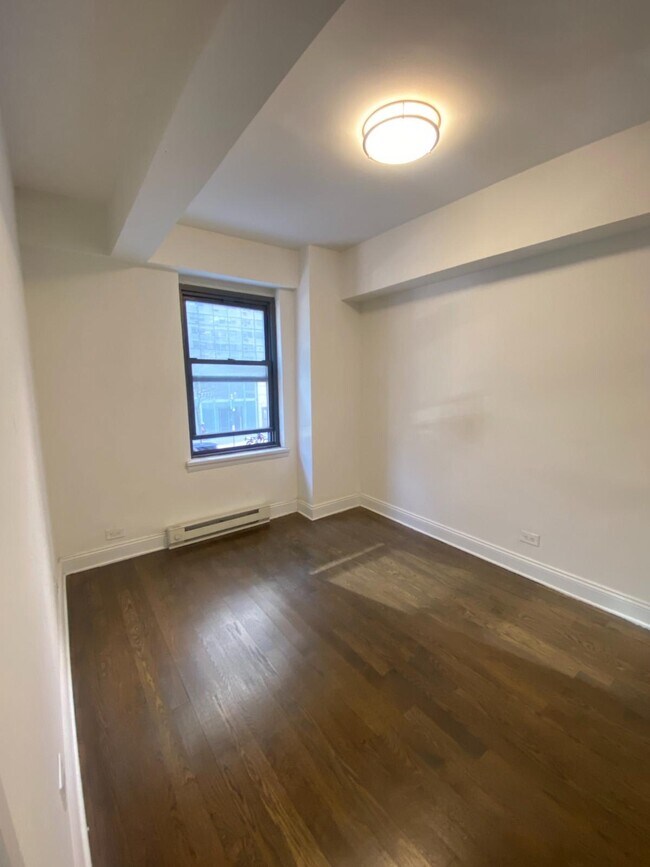 Photo - 157 E 57th St Unit PHA