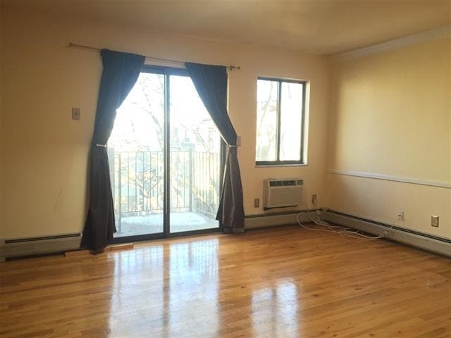 Photo - 208 1st St Unit 5B