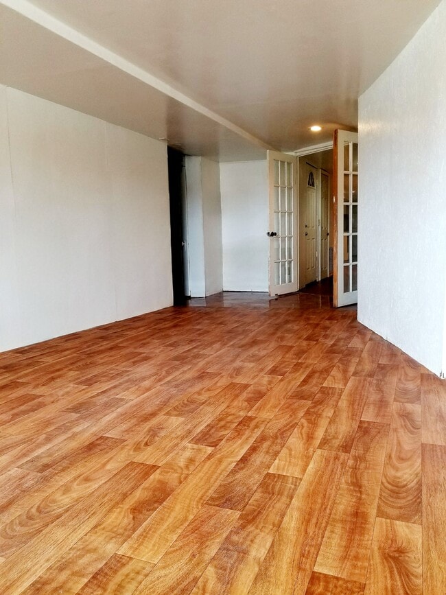 712 N Market St Unit SUITE