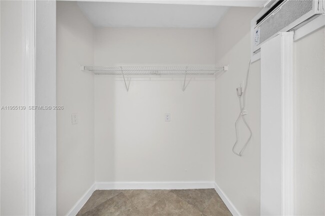 Photo - 1041 NE 9th Ave Unit A3