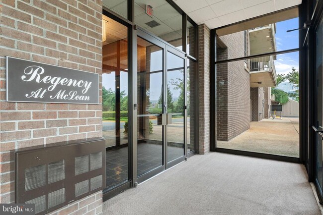 Photo - 1800 Old Meadow Rd Unit 1218