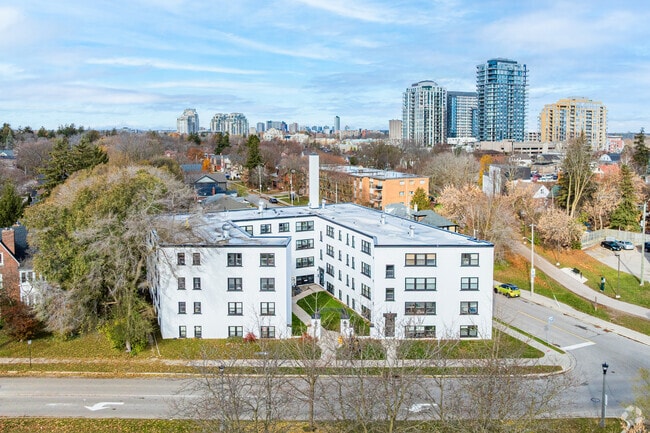 Photo - Trafalgar Apartments