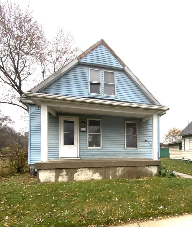 Building Photo - Freshly Updated 2-Bedroom, 1-Bathroom Home – $950/Month | 1,240 Sq. Ft.