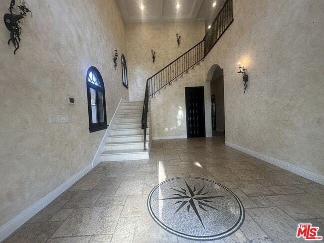 Photo - 458 Flores St