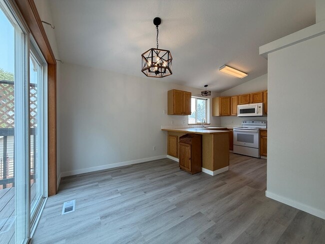 Photo - 7915 E Woodland Park Dr