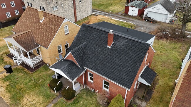 Photo - 2102 McLean St