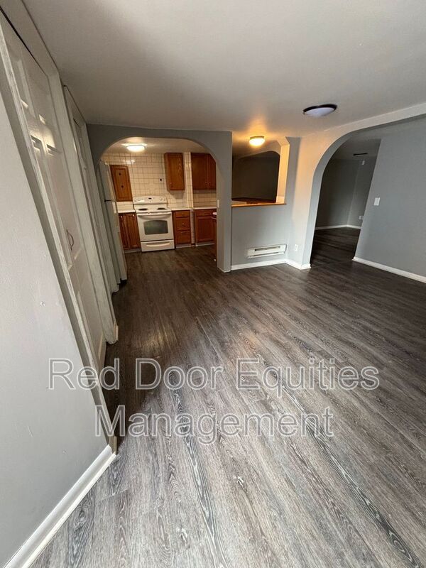 Photo - 1215 N Columbus St