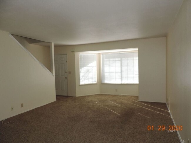Photo - GRA600 Unit Apt B