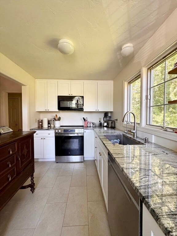 Photo - 12 Birchwood Ln