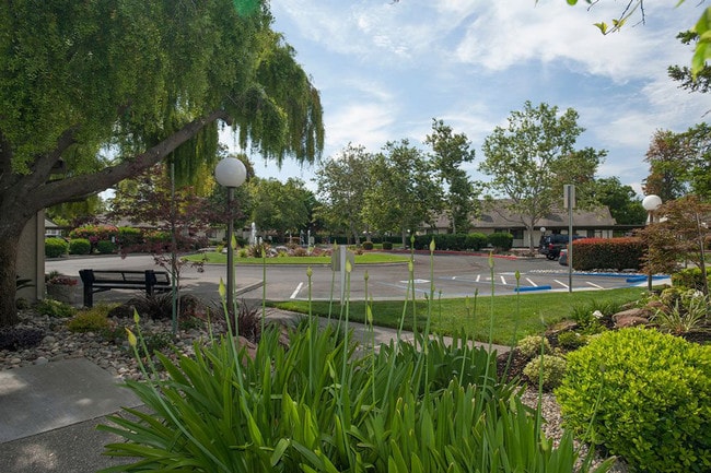 Meadow Ridge Apartments