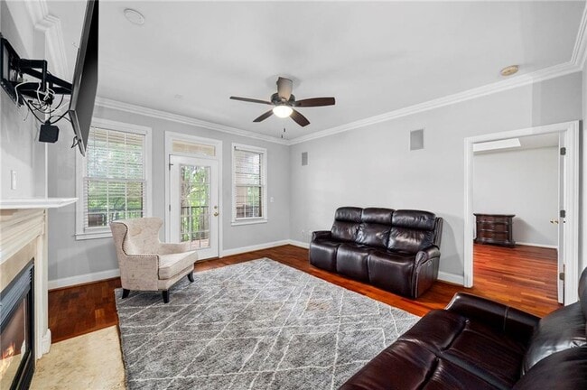 Photo - 1735 W Peachtree St NE Unidad 428