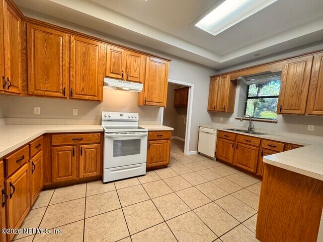 Photo - 1467 Rivers Rd