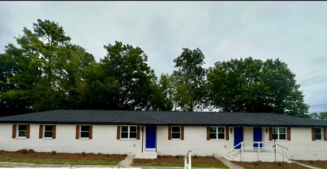 Building Photo - 1109 4th Ave W Rental