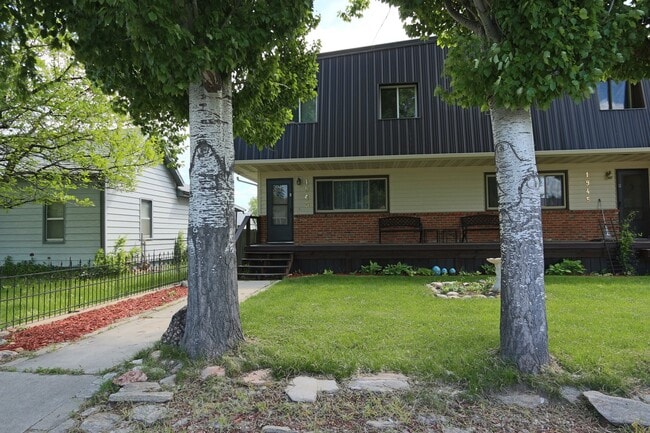 UTILITIES INCLUDED! Large 3 bed/ 1.5 bath ... - UTILITIES INCLUDED! Large 3 bed/ 1.5 bath ... Casa