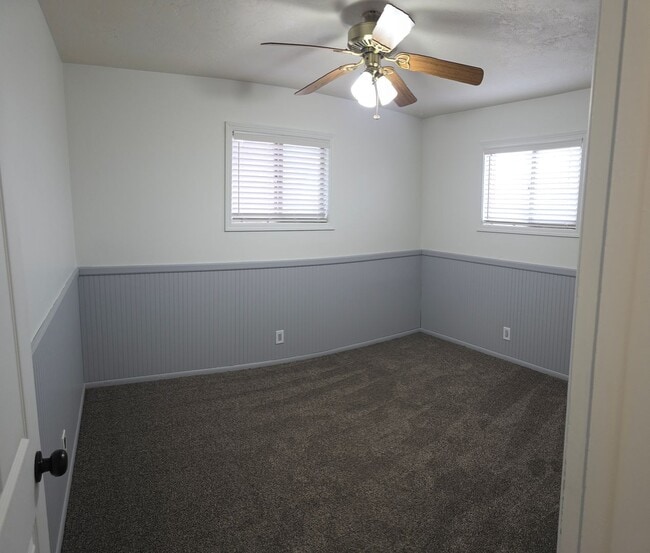 Photo - LEASE TAKEOVER: 3 bed, 2 bath Single Family home out by Hibbard