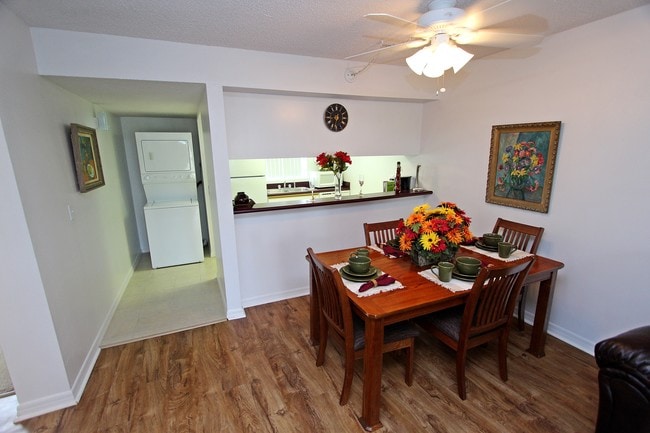 Photo - REVERE LANDINGS