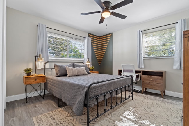 Building Photo - 309 Holmes Blvd NW