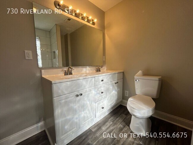 Photo - 730 Riverland Rd SE