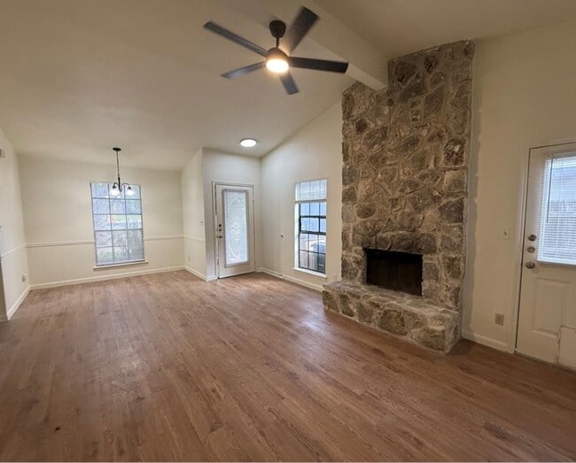 2506 Howellwood Wy