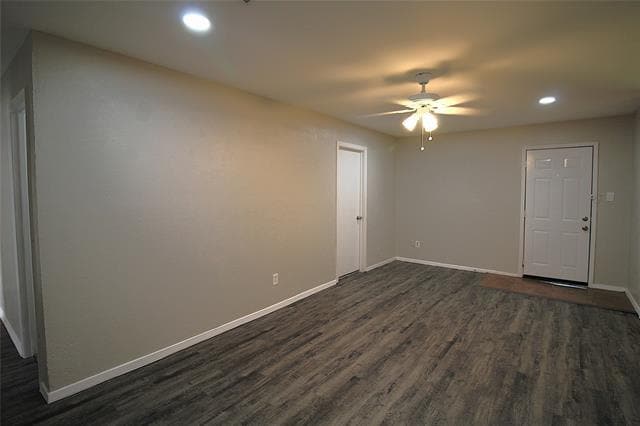 Photo - 711 Briggs St