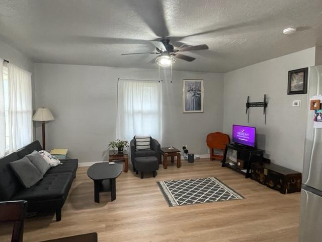 Photo - 108 Sunny Ln