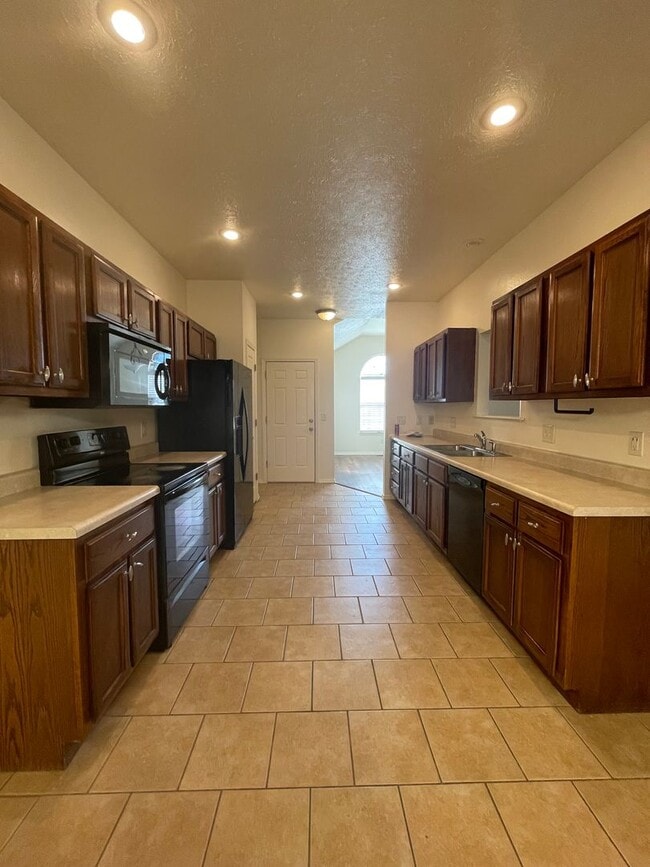 Photo - Executive Rental All Brick Home near South...